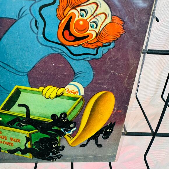 Bozo and the Big Balloon 4 &  Mysterious Box os Shadows 3 lot Dell Golden Age - Picture 3 of 8
